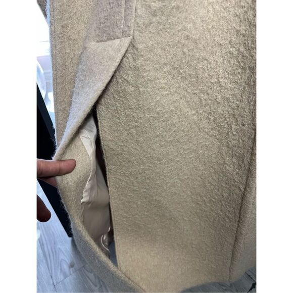 Recto Women’s Wool Beige Overcoat - Picture 6 of 8